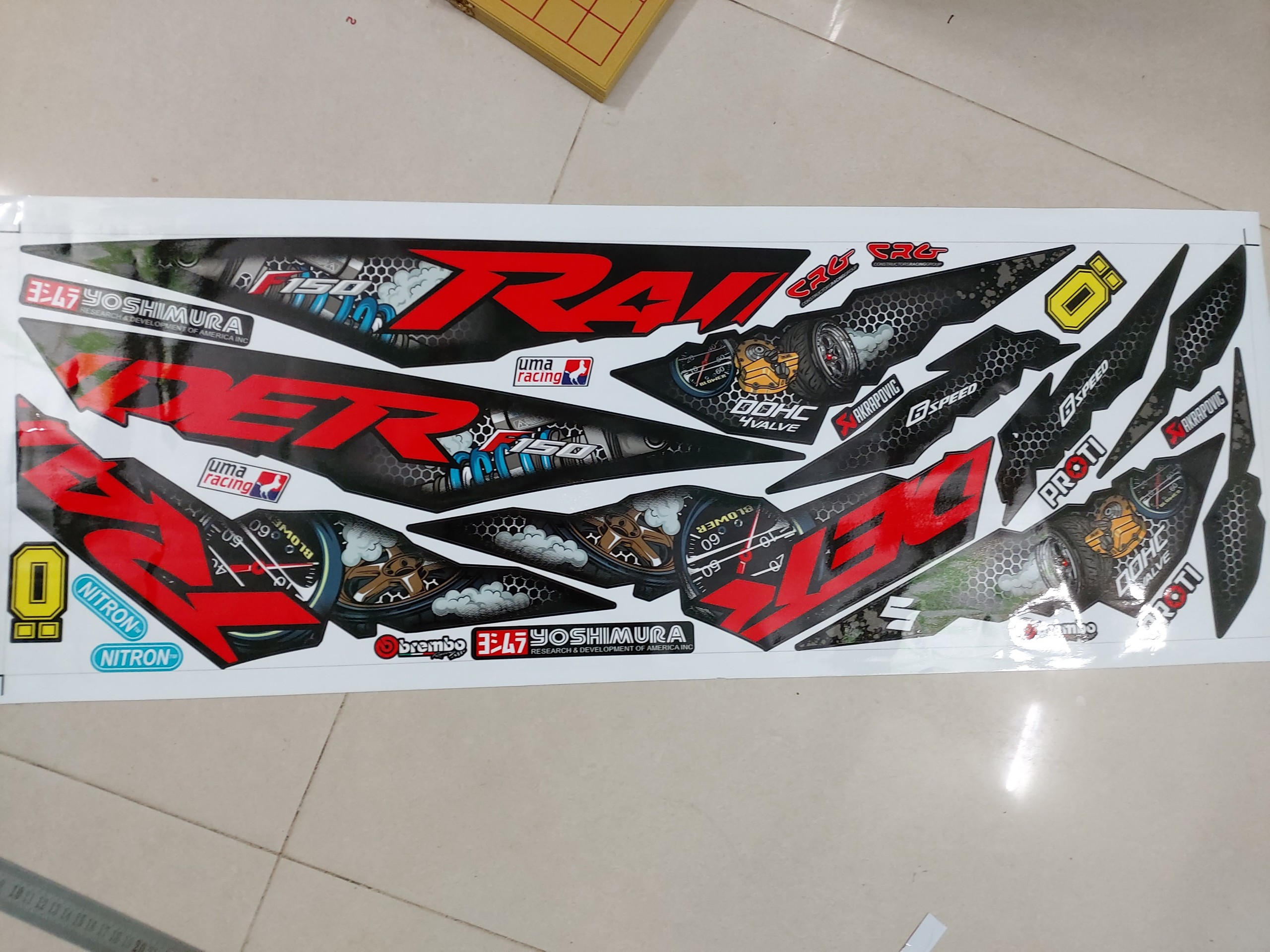 Tem xe suzuki raider fi tổ ong đỏ đen