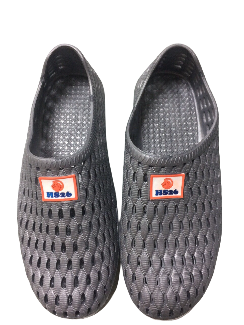 Giày nhựa lỗ D369