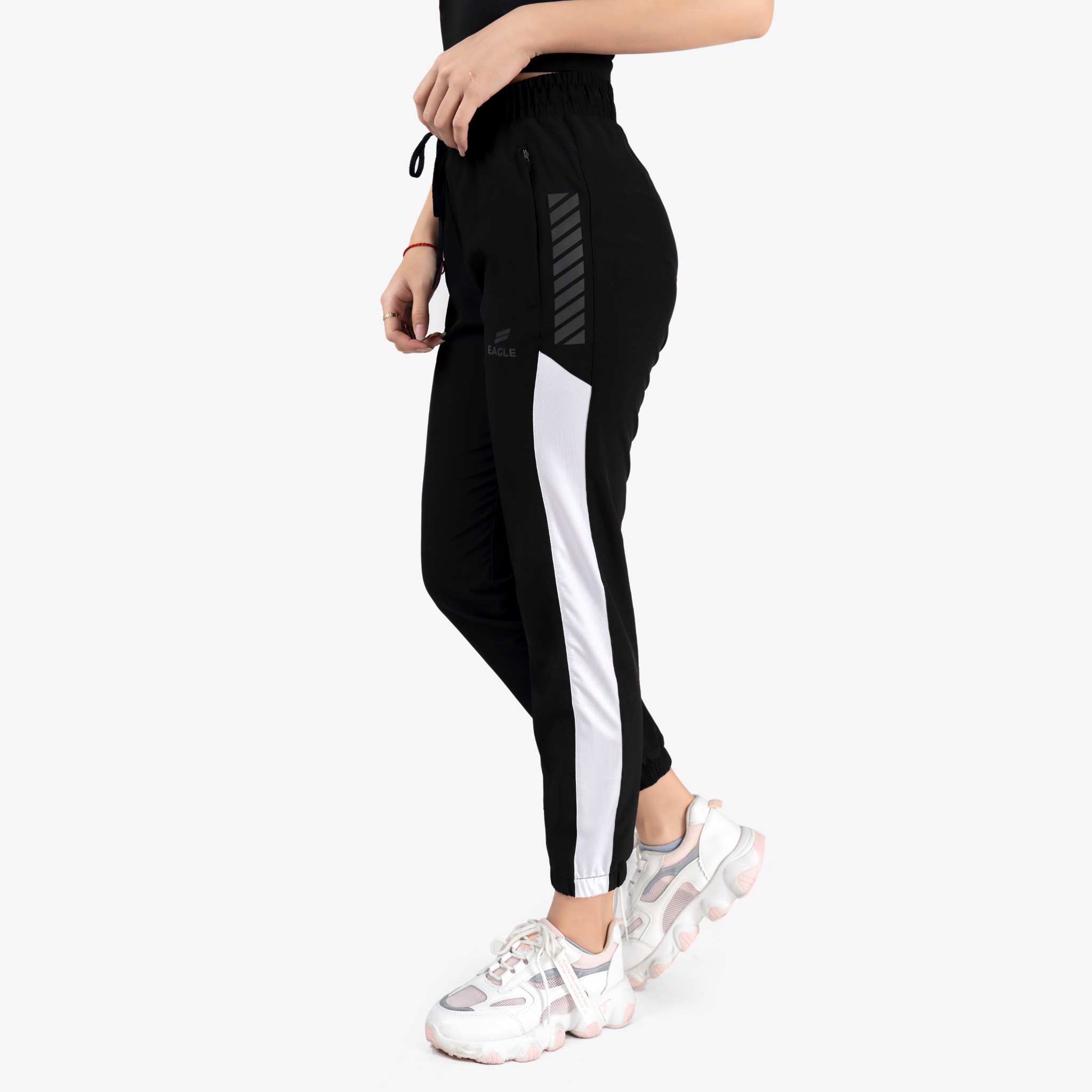 Quần jogger nữ Eagle sọc phản quang - Đen - YOLO SPORT