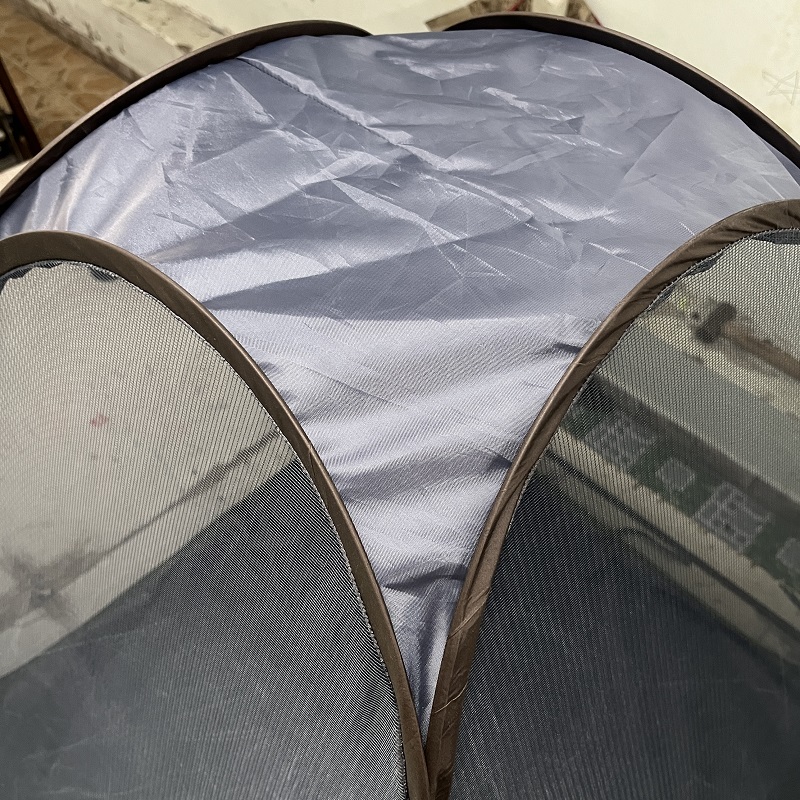 Lều ngồi thiền tự bung