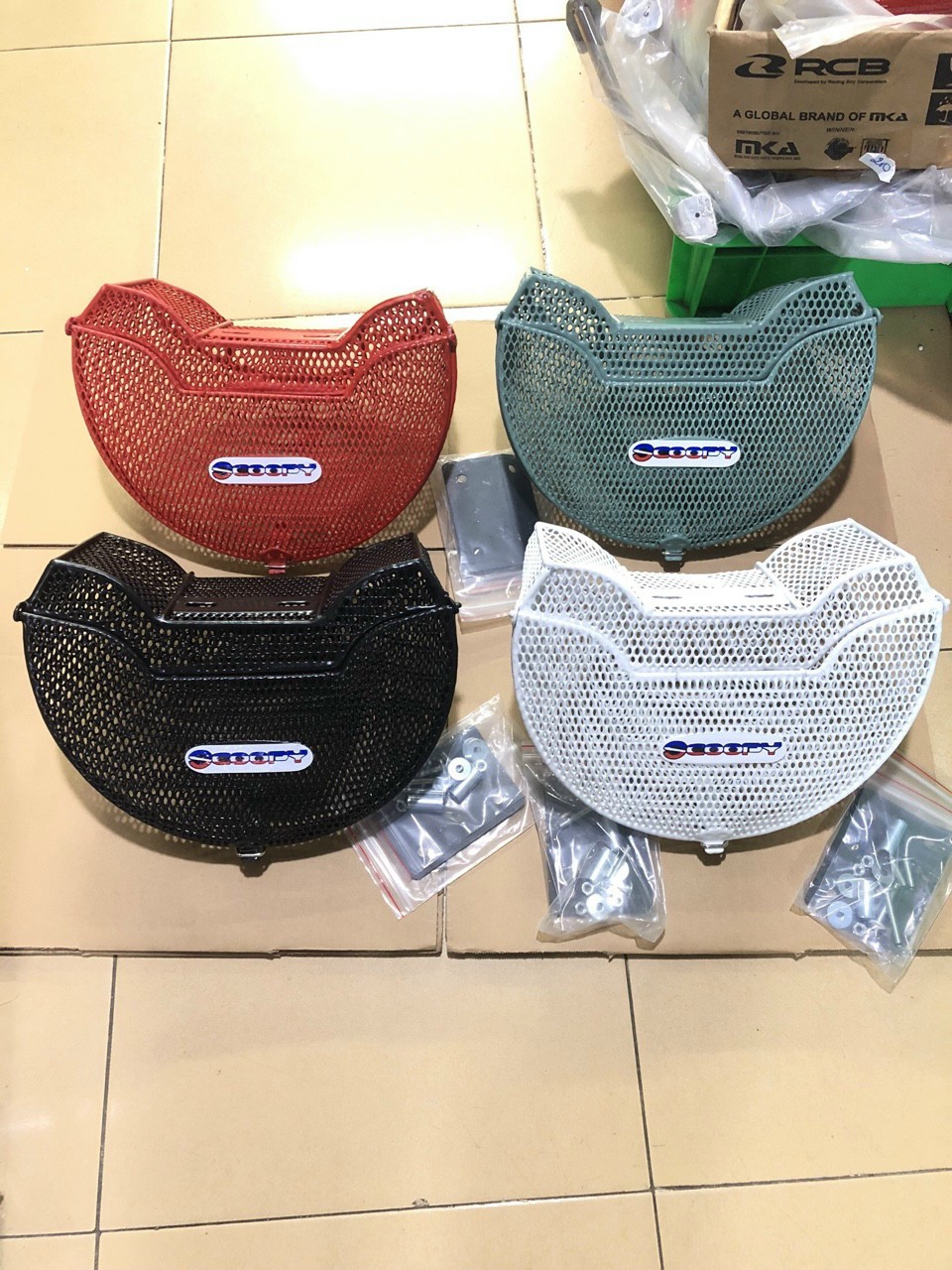 Rổ Trước Xe Scoopy 2021