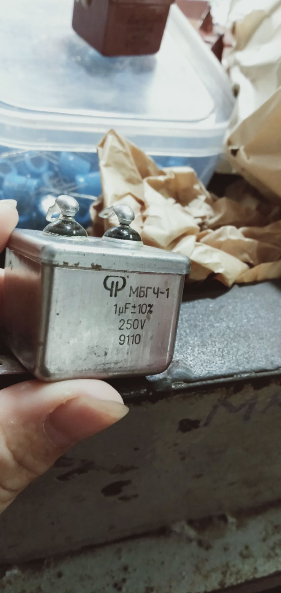 tụ Nga 1uf250v combo2 - Điện Tử Nhật Anh