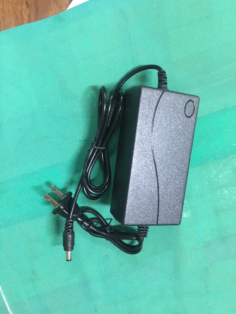 Adapter sạc 48V 1A cho POE, modem.