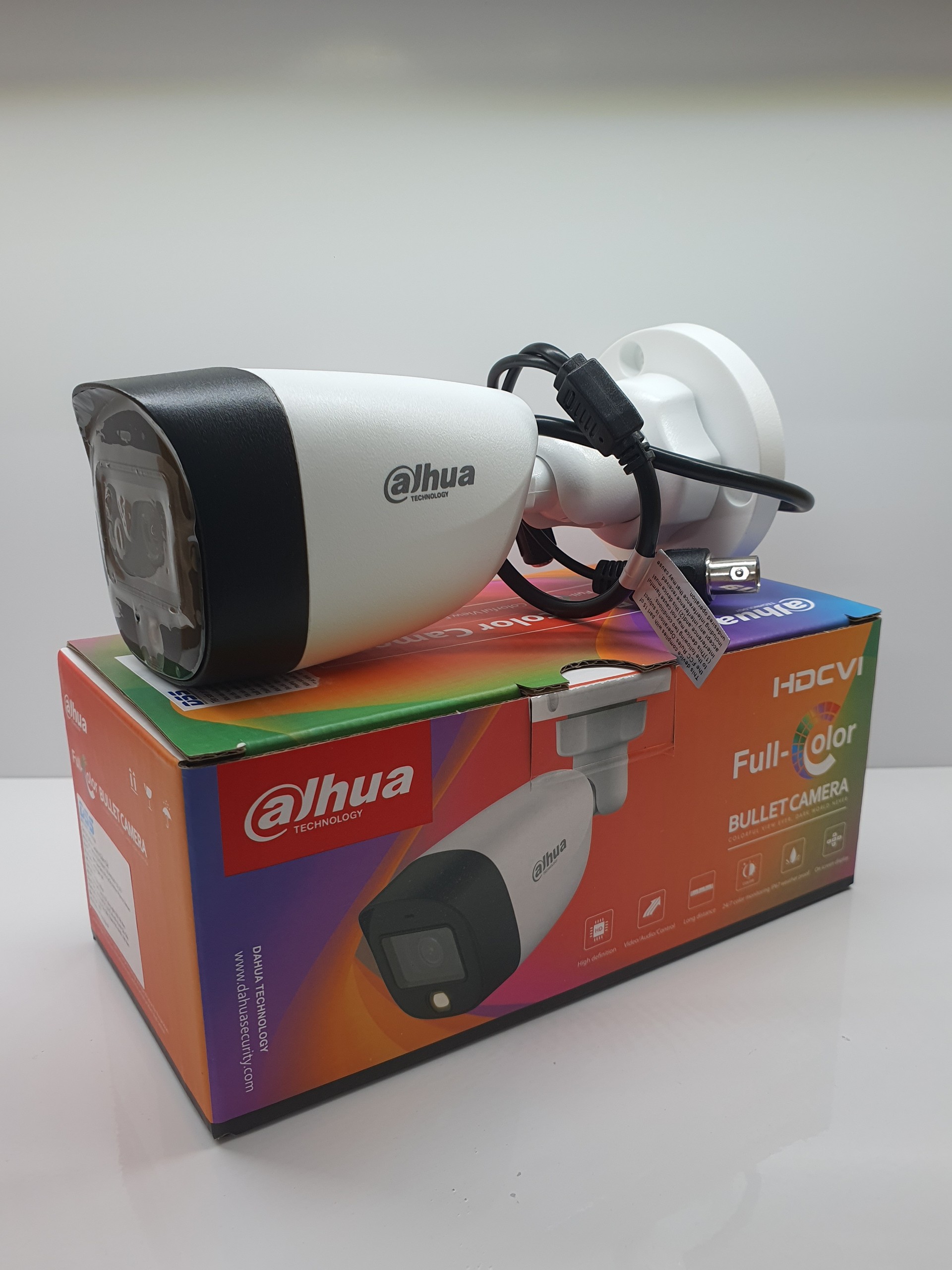 Camera HDCVI DAHUA DH-HAC-HFW1239CP-A-LED 2.0 Megapixel