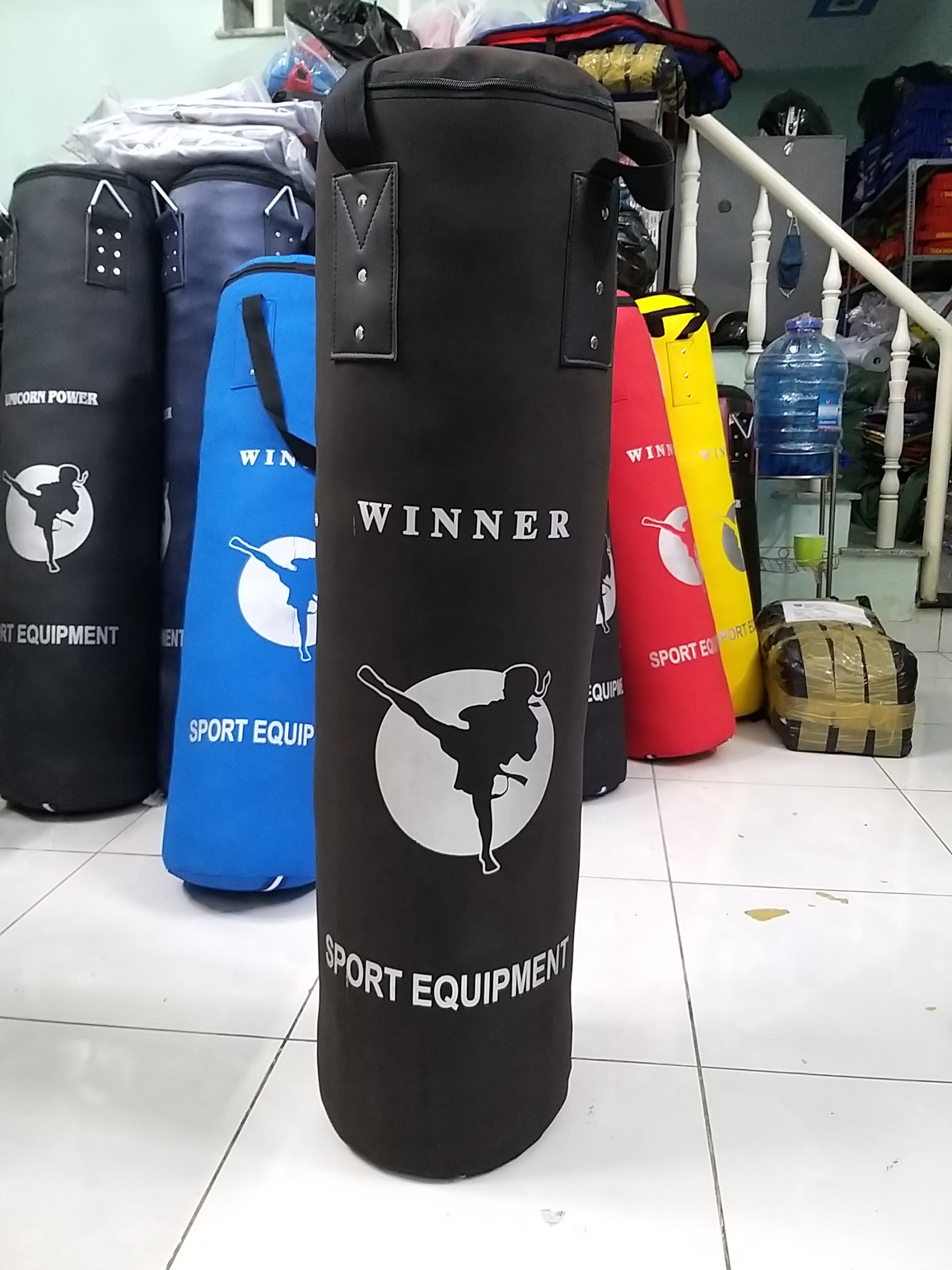 Bao cát dồn sẵn dây dù 1m