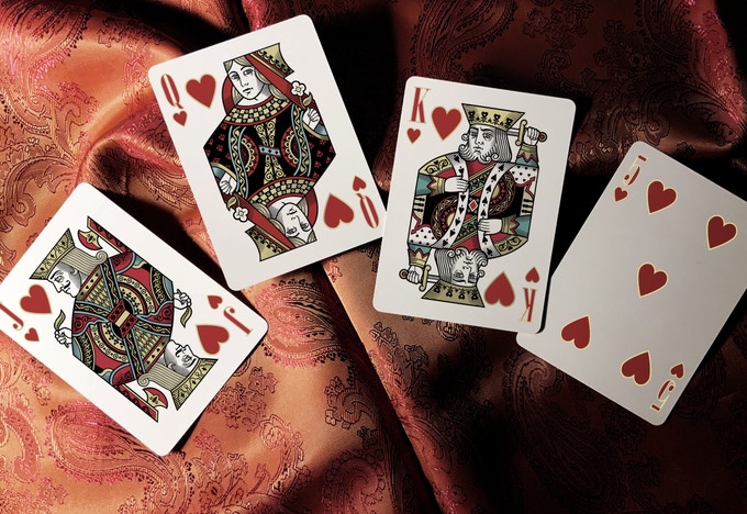 Bài tây Poker Charmers Playing Cards
