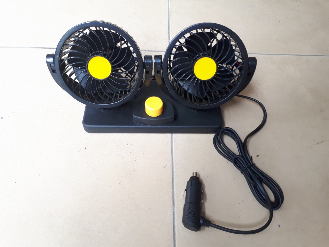 Quạt Đôi Mini 360 Độ Để Trong Ô Tô Cổng 24V