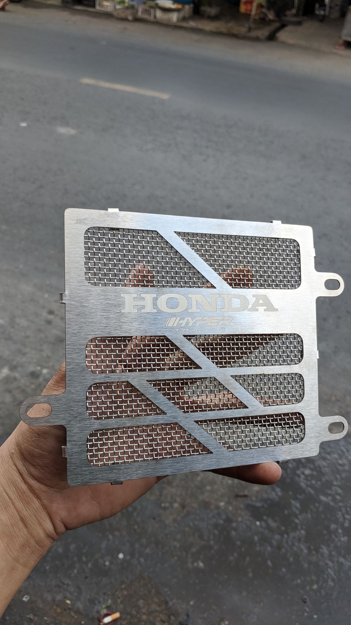 che két nước VARIO 2018_2019 lưới inox