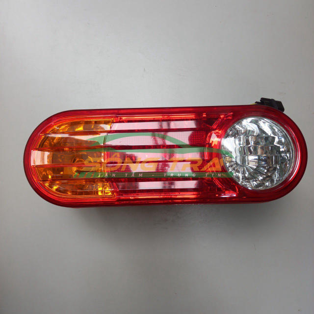 ĐÈN HẬU/ ĐÈN PHANH HYUNDAI H150