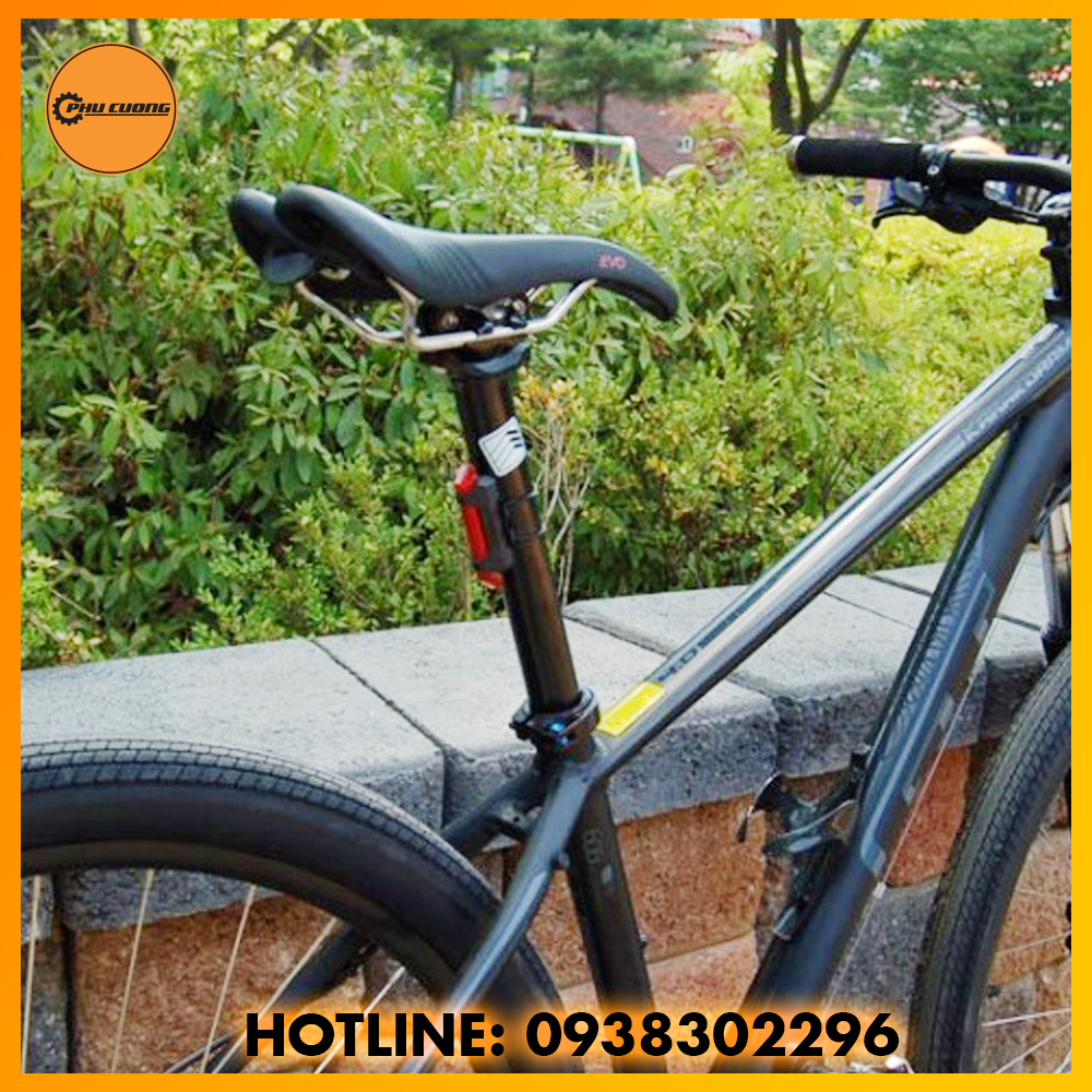 Đèn sau xe đạp RapidX AQY-093 [ Chính Hãng ]