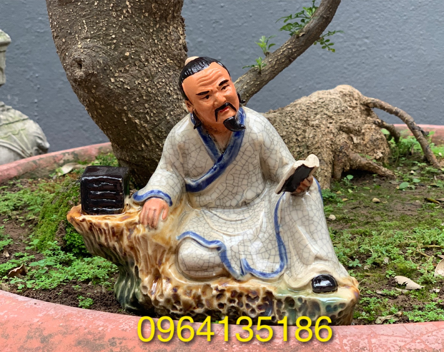 Tượng tiểu cảnh Lý Bạch đọc sách h16cm men rạn gốm sứ Bát Tràng