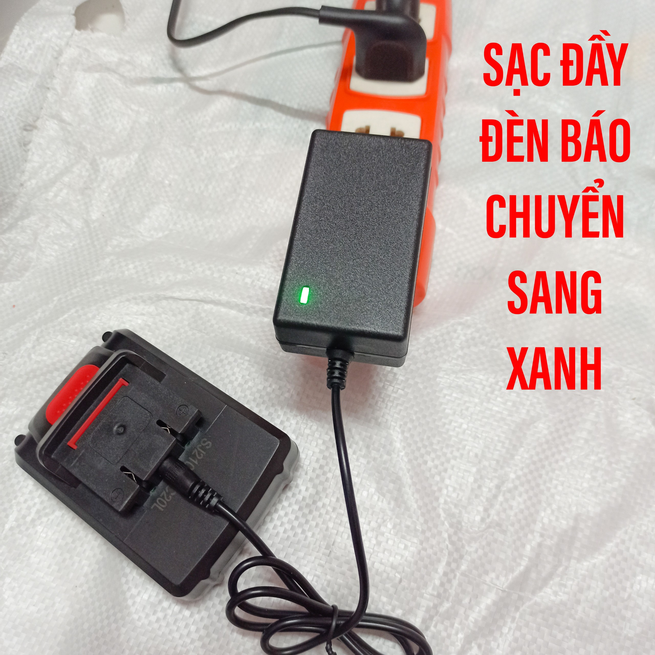 Sạc pin chuyên dùng cho máy khoan pin makita 18v, 21v, 26v, 36v