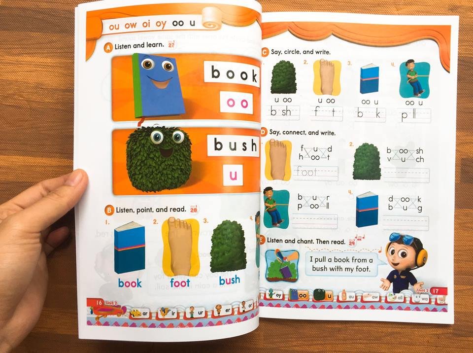Oxford Phonics World - Level 5 - 2 quyển (SB+WB) - Khổ A4