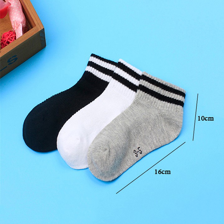Bộ 5 đôi tất vớ cao cổ có hình trái tim