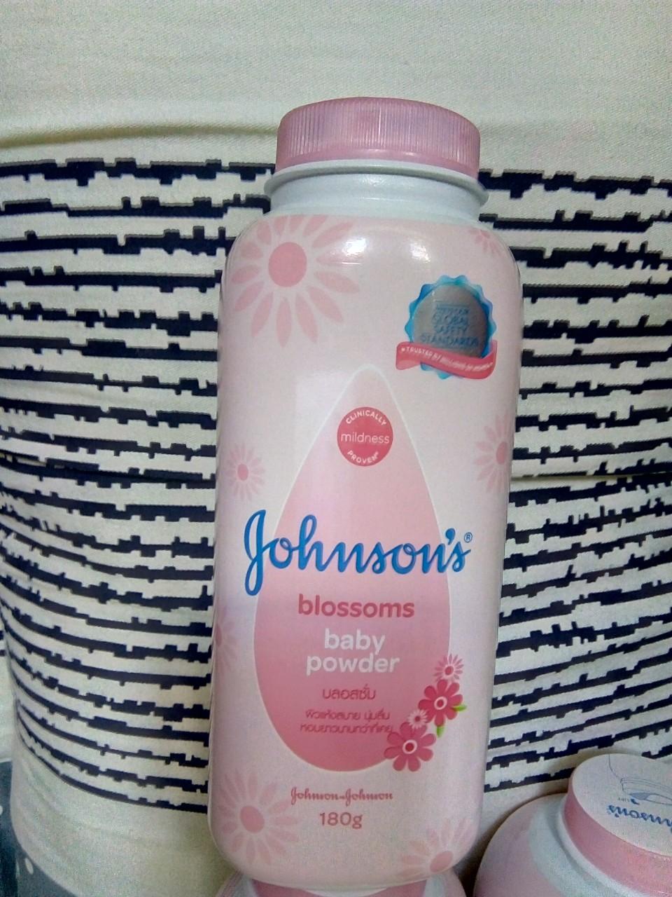 Phấn thơm em bé Johnsons Baby Thái Lan 200gr