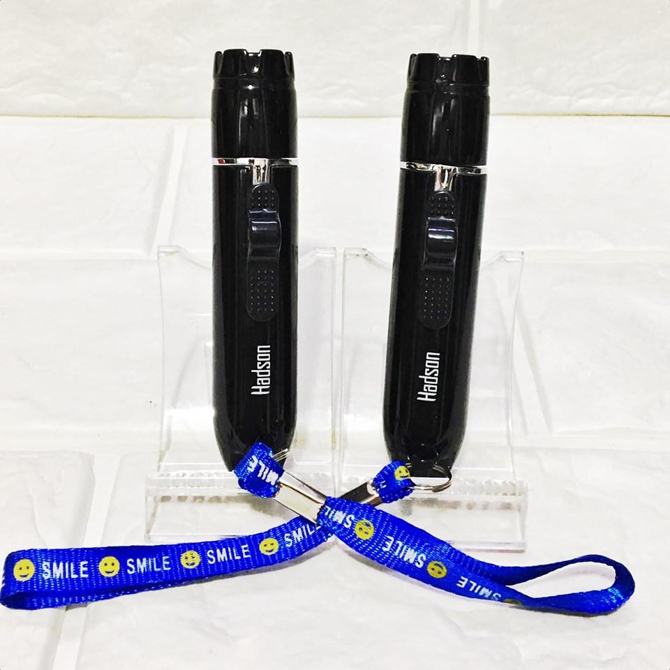 [HCM]BẬT LỬA - MÓC KHOÁ - ĐÈN PIN 3IN1 KIM LOẠI - (XÀI GAS)