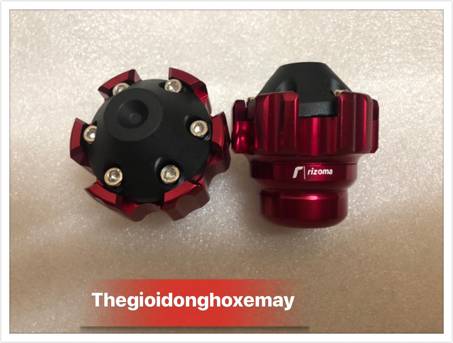 Gù chống đổ trước xe máy Rizoma