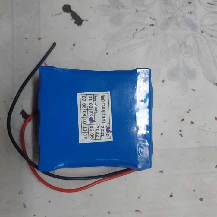 Pin bình xịt Qún mỹ 10 lít