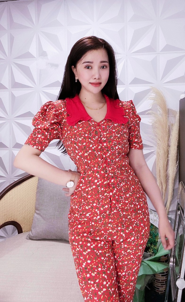 Đồ bộ nữ pijama lụa gấm tay ngắn quần dài có túi (40-60kg)