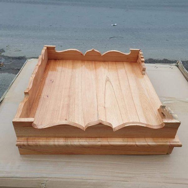 Bàn thờ treo tường gỗ xoan ngang 48 cm gồm 1 bộ ke đế