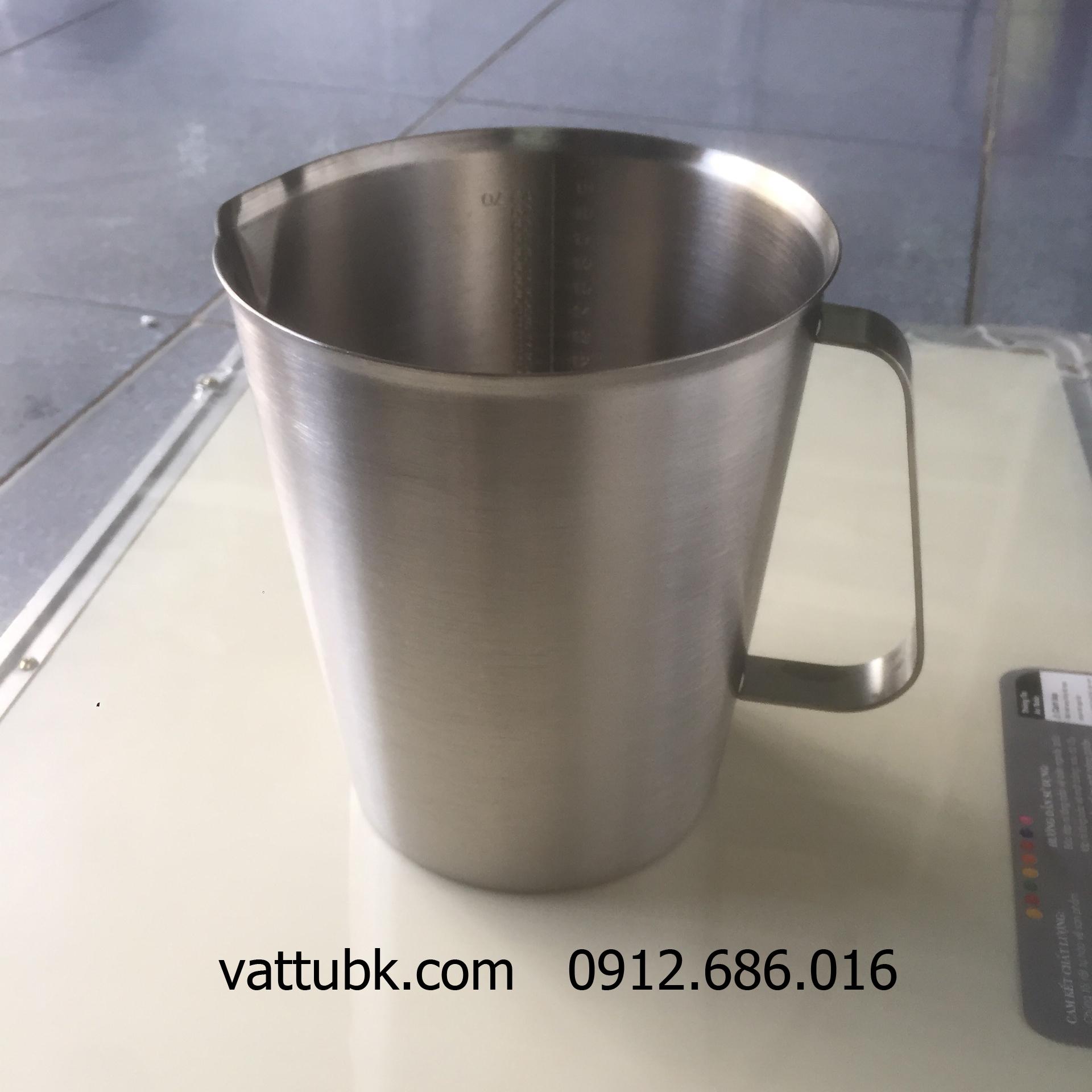 Ca inox có chia vạch 2000ml