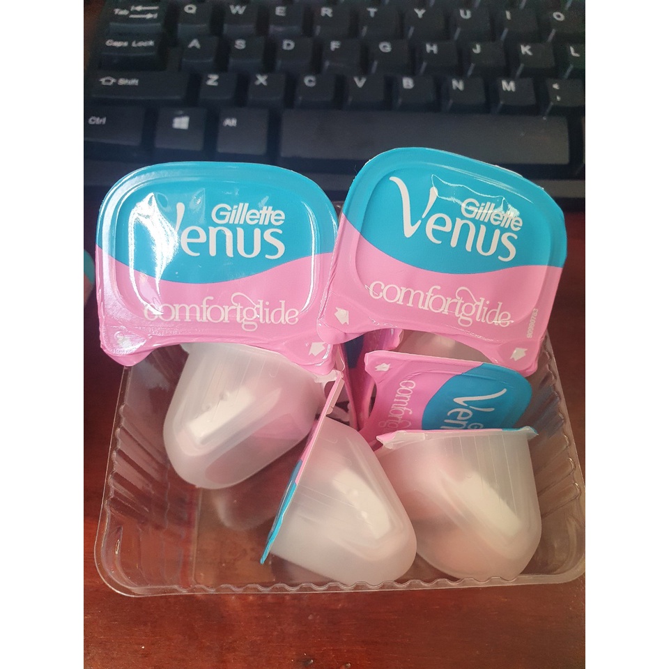 ĐẦU DAO CẠO 3 LƯỠI VENUS GILLETTE COMFORTGLIDE WHITE TEA