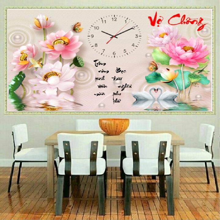 Tranh đính đá mẫu mới Vợ Chồng-KT: 91x53. Đá đa sắc cực kỳ đẹp sản xuất theo công nghệ Nhật Bản.- Keo tốt, độ bám dính chắc chắn độ bên trên 20 năm, đầy đủ dụng cụ kèm theo.