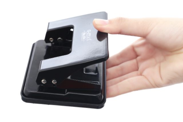 Bấm 2 lỗ g-star