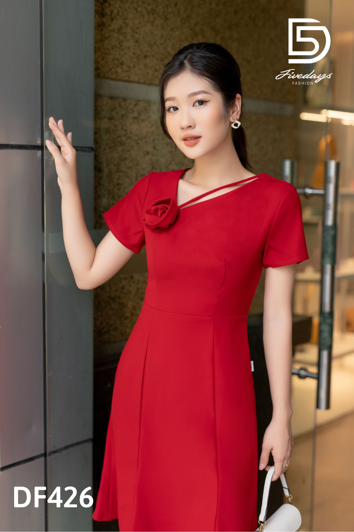 Fivedays - Đầm đuôi cá cuốn hoa