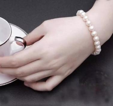 [HCM]Vòng Tay Ngọc Trai Nuôi Phú Quốc Hàng Đẹp Y Hình 100% ( hình chụp thật )