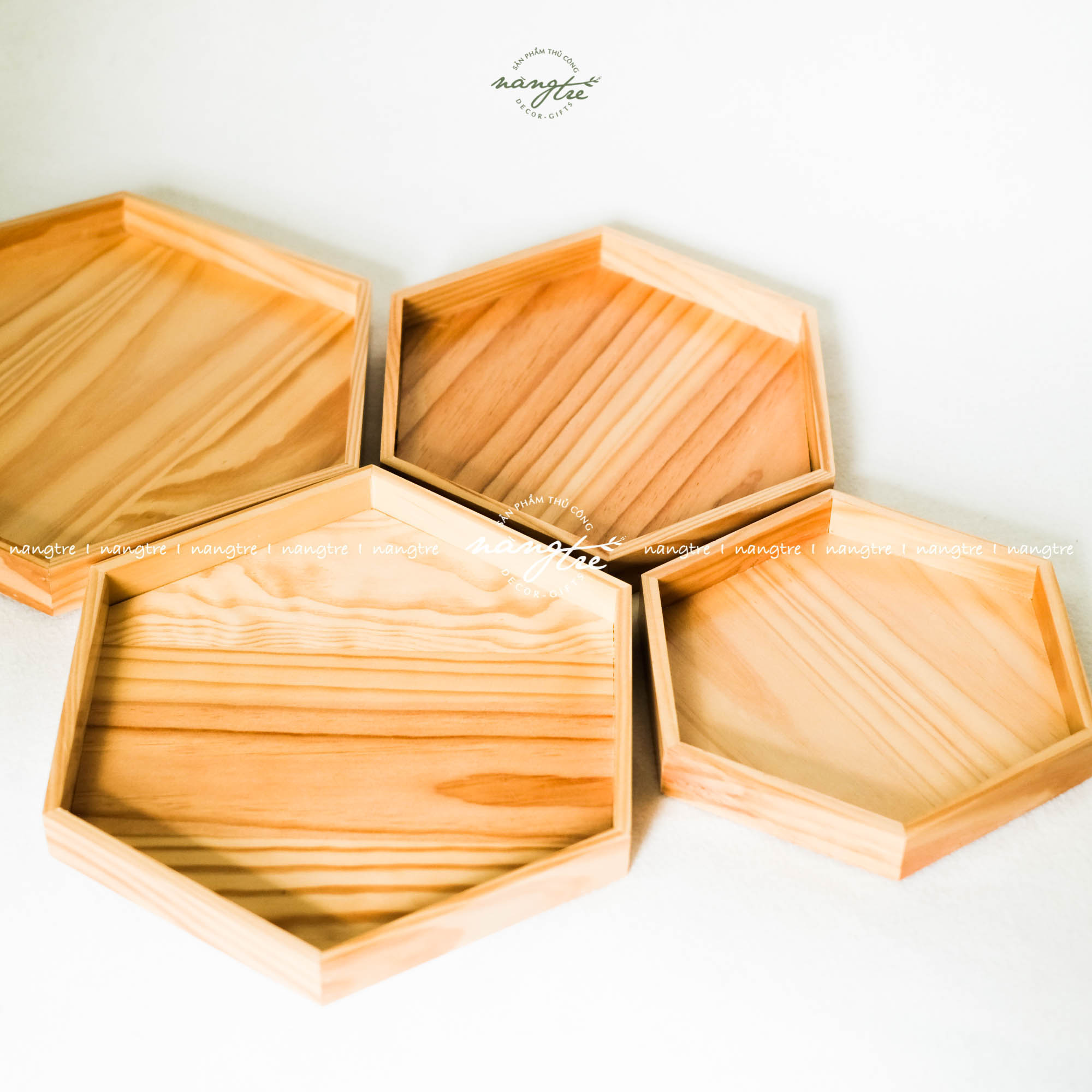 Khay gỗ lục giác đựng đồ ăn _ Khay gỗ phục vụ