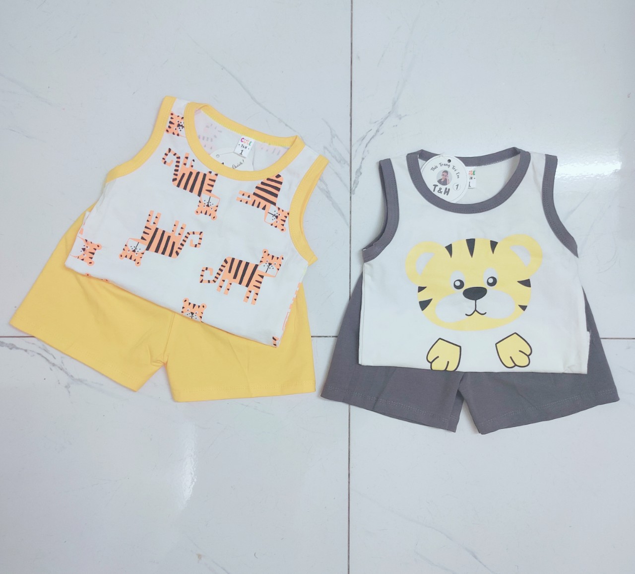 bộ thun sát nách cho bé 8-18kg