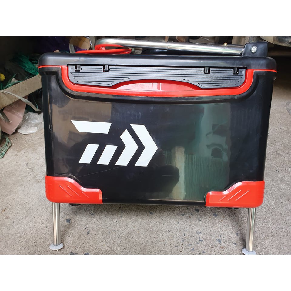 Thùng Câu Đài Daiwa 32 lít