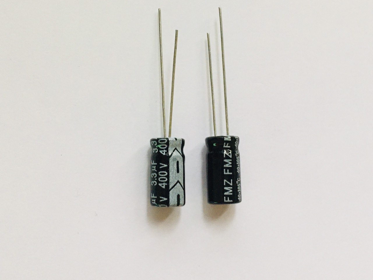 Bộ 10 Con Tụ Hóa 3.3uF 400V 6x12mm