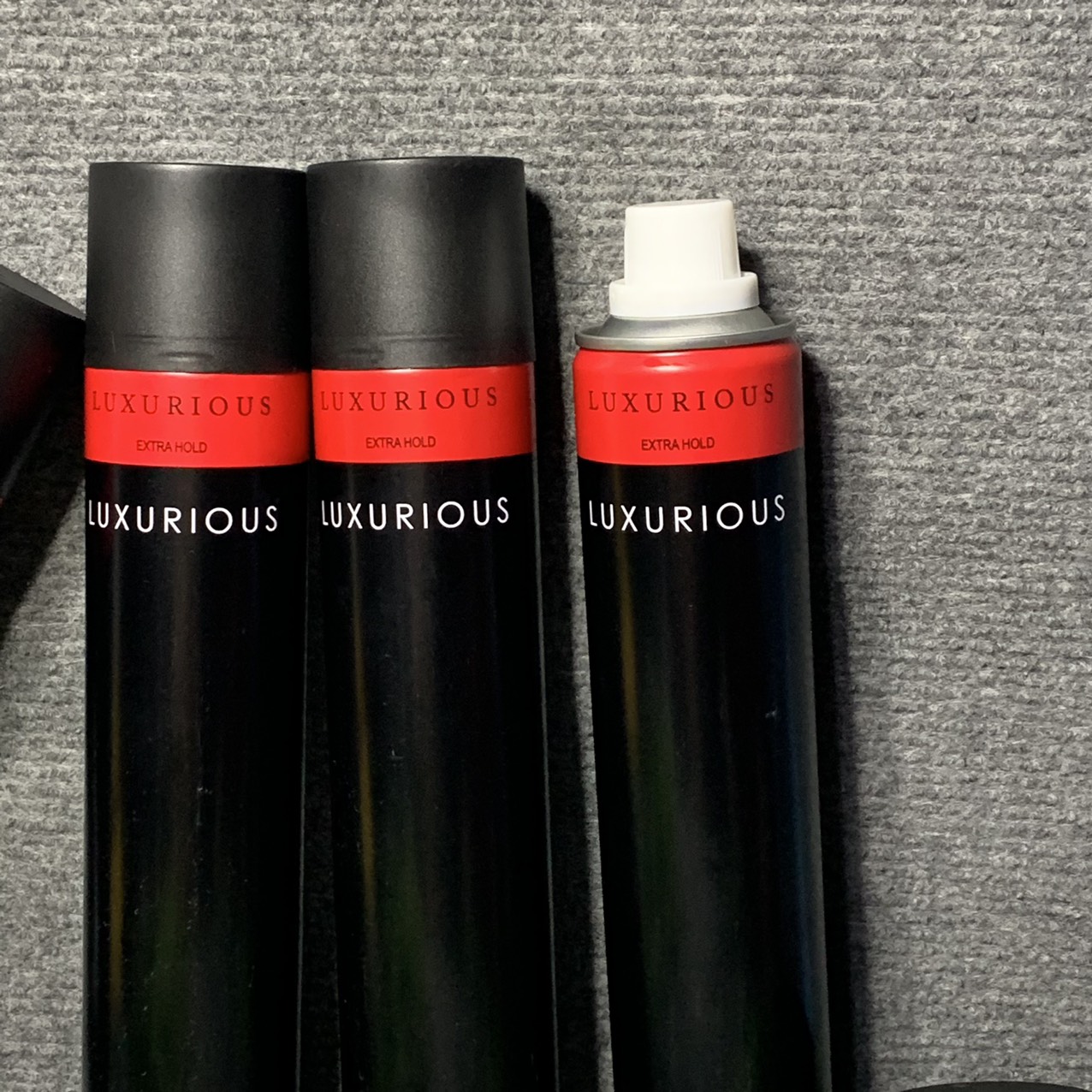 Keo xịt tạo kiểu tóc Luxurious 420ml