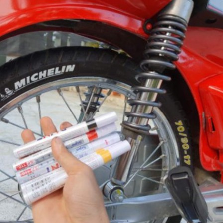 Bút chấm sơn ốc, bút sơn vỏ xe nhiều màu