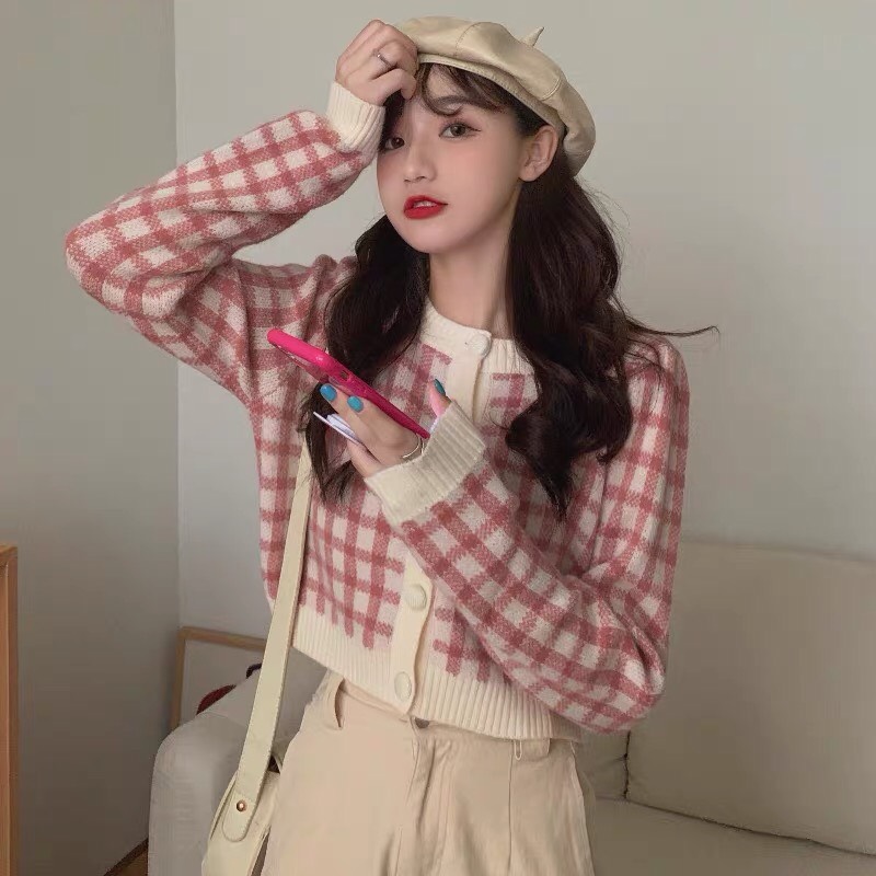 Áo len cadigan dáng croptop
