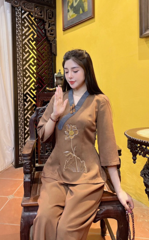 Pháp phục đi chùa đi lễ thêu sen cổ Y