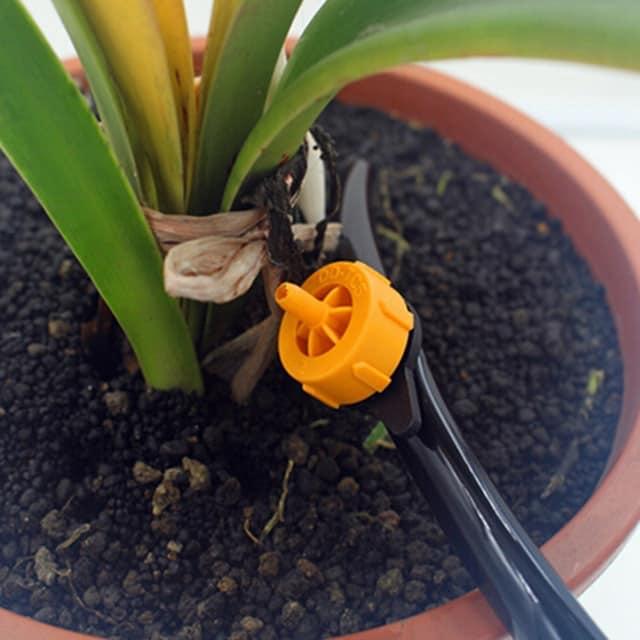 Pressure Compensating Drip Nozzle for Watering Plants