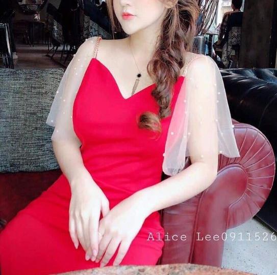 đầm body xẻ đùi tay phối lưới kết ngọc