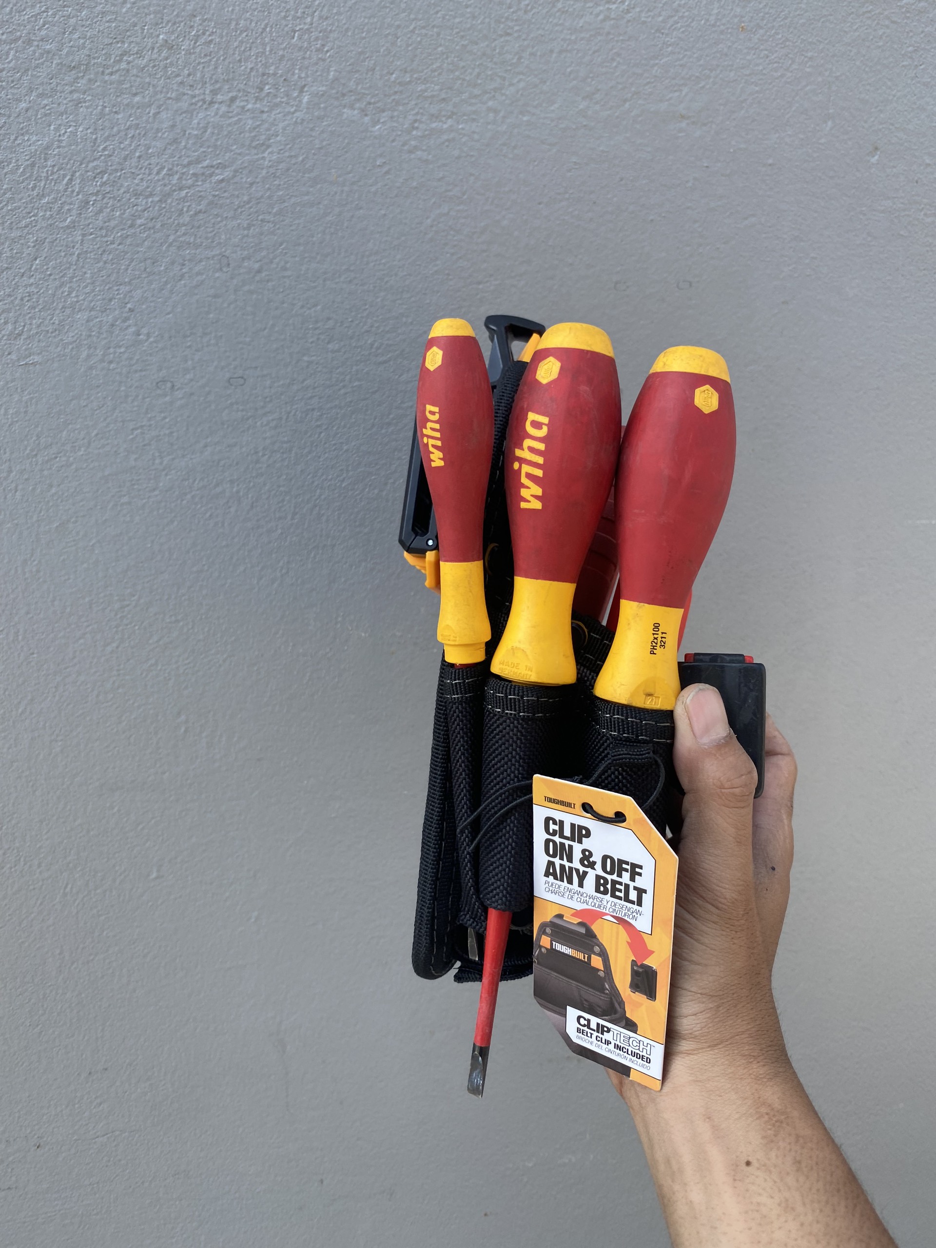 Túi đồ nghề điện Toughbuilt TB - CT - 36 - M7