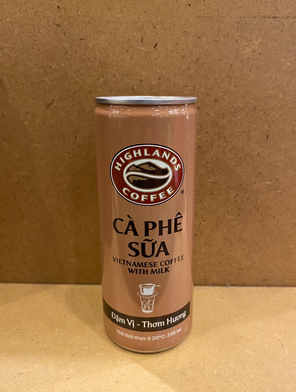 Cà phê sữa uống liền lon 235ml