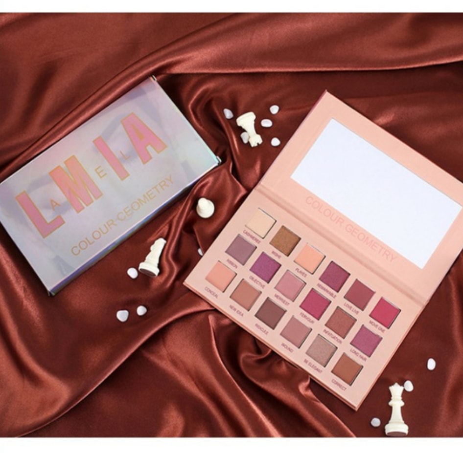 [HCM]Bảng Phấn Mắt New Nude Lameila Colour Geometry 18 Ô
