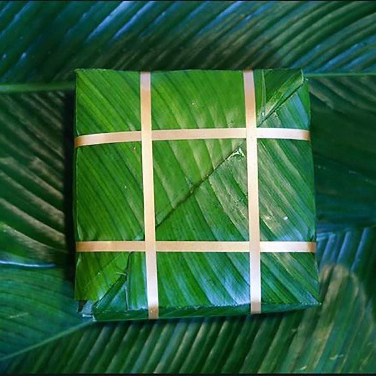 Khuôn bánh chưng thông minh 2 bộ phận, giúp công việc gói bánh trở nên đơn giản và thích thú