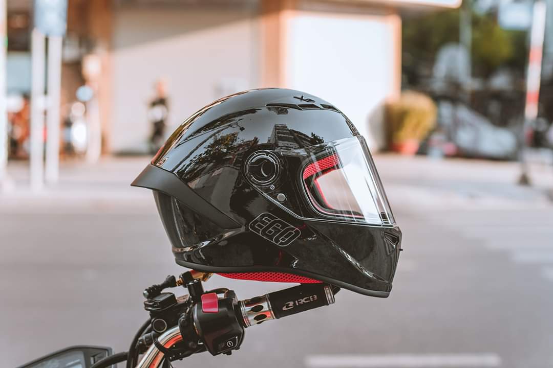 Mũ bảo hiểm fullface EGO E7 (tặng khăn ninja)