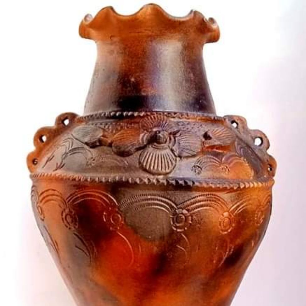 Bình gốm Chăm Bàu Trúc Cổ Bẹ 58 Cm