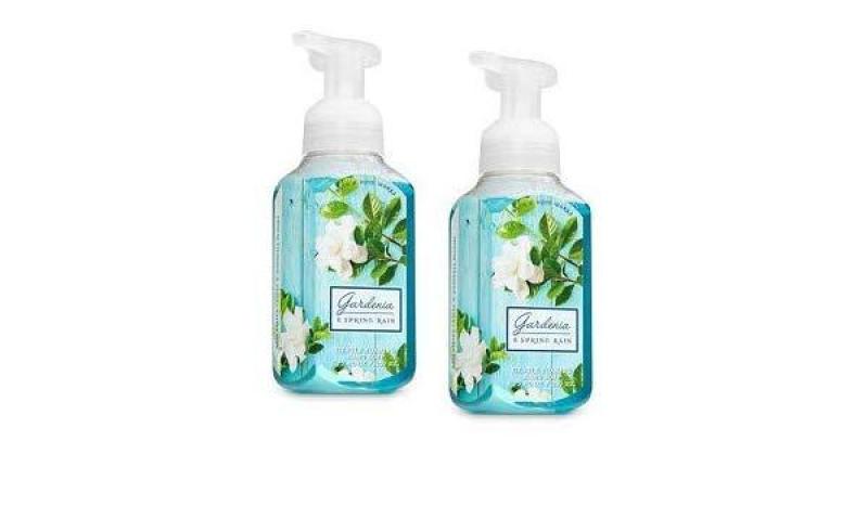 NƯỚC RỬA TAY DẠNG BỌT BATH AND BODY WORKS - GARDENIA & SPRING RAIN(259ml)