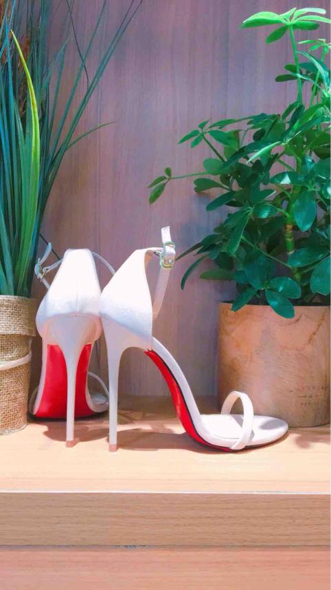 Sandan Cao Gót 11P - VNXK Châu Âu - Sang chảnh và Duyên Dáng - 3 màu đủ size 34-40 giá rẻ