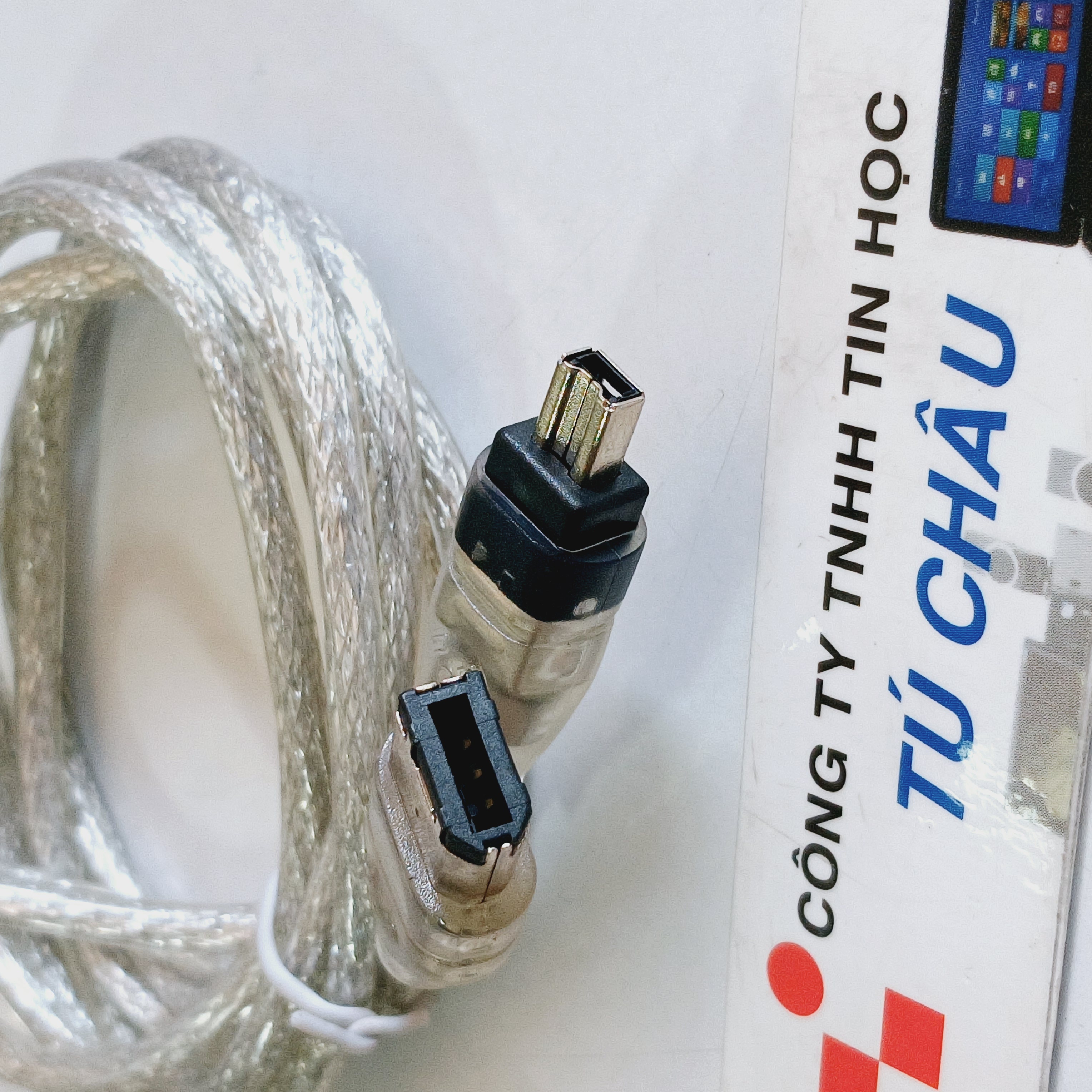 Cáp 1394 / Đầu 6 Pin ra 4 Pin (Cáp 1394 Firewire 600 ra Firewire 400), Cáp dài 1.5M