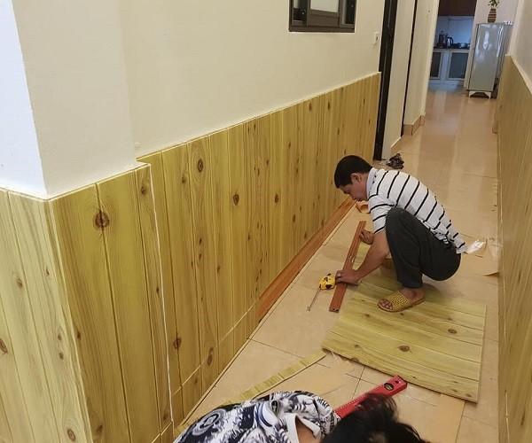 combo 5 tấm Xốp Dán Tường Giả Gỗ 3D Loại 1 dày 8mm Cách Âm, Cách Nhiệt Tiêu Chuẩn Hàn Quốc (kt 70cm x 77cm x 8mm)